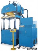 四缸油壓機(jī)泵鈾（變速器花鍵軸）損壞如